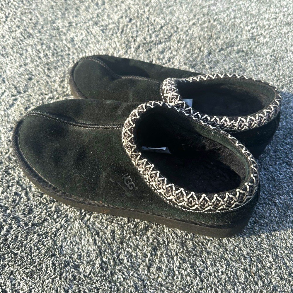 UGG Australia Tasman Women's 8 Black Suede Sheepskin Slippers Slip On Shoes